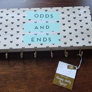 Odds and Ends Hanging Jewlery Necklace Organizer